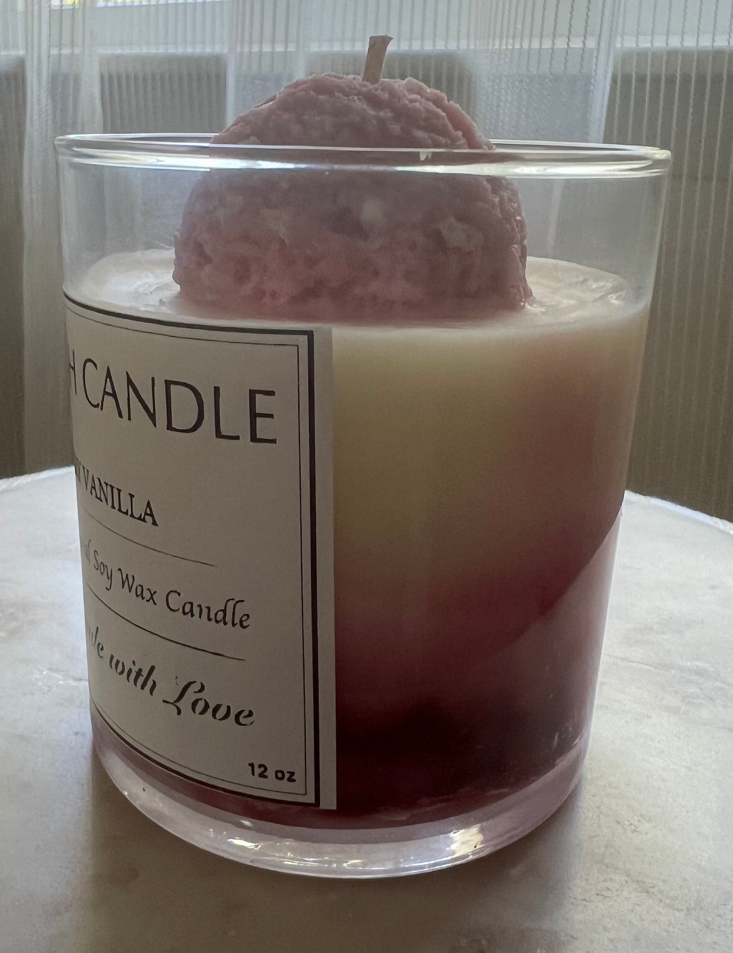 Ice cream scoop candle