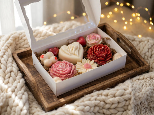 Petals & Hearts box (candles & wax melts)