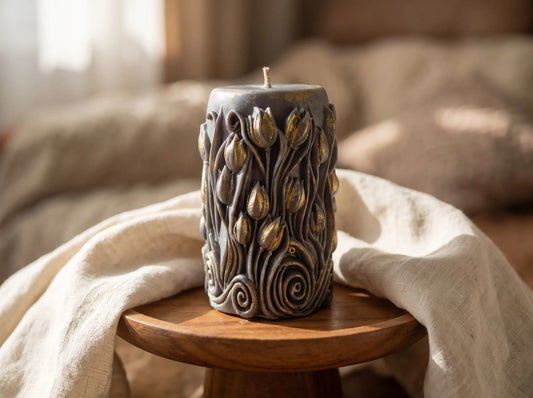 Tulip Candle